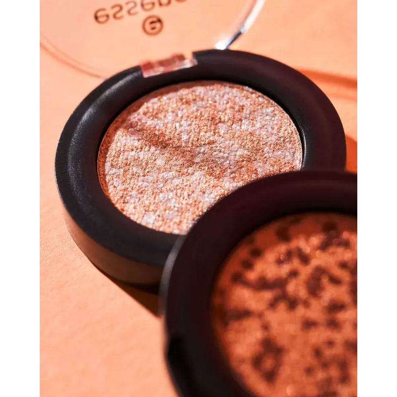 essence Oogschaduw- en Eyeliner Palette X Beauty Benzz Everyday Is A Mystery 01 Wie Zou Je Vandaag Willen Zijn, 2 g