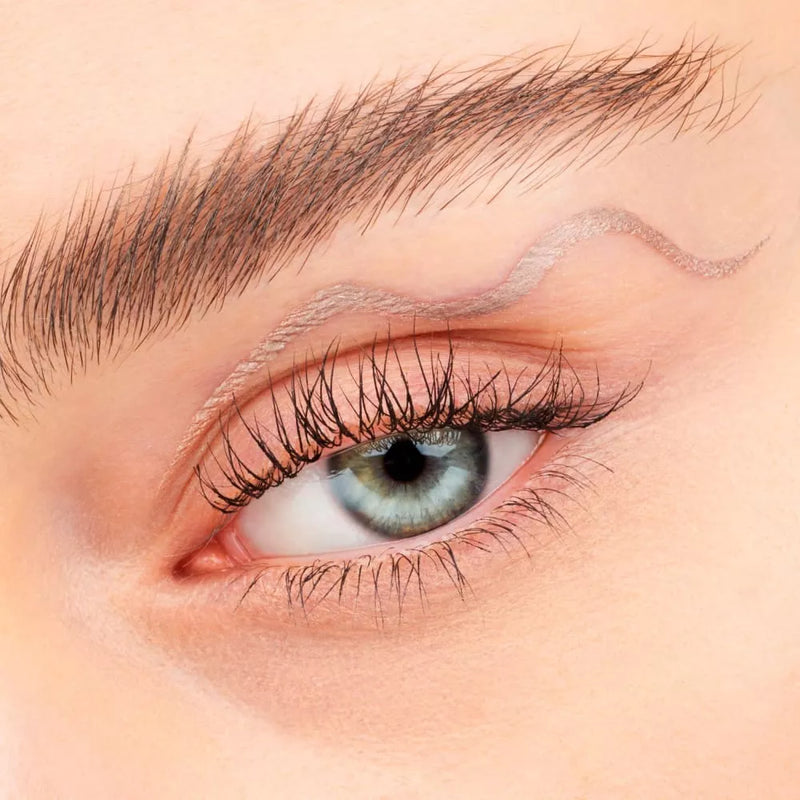 essence Oogschaduw Luminous Oogschaduw Liquid 03 Shimmering Taupe, 6 ml