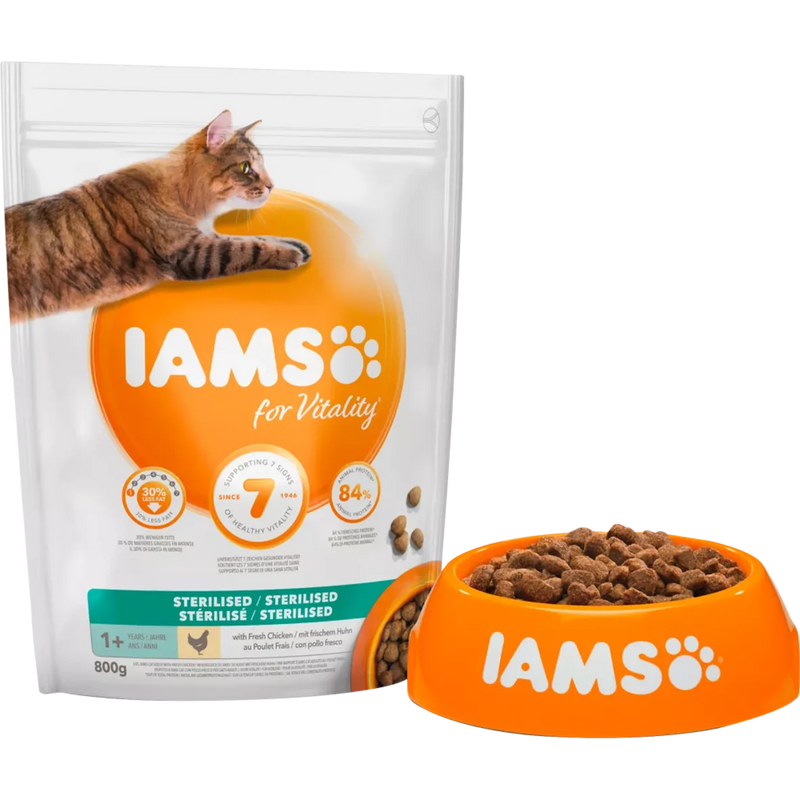 IAMS Droogvoer voor katten, Gesteriliseerd met kip, volwassen, 800 g