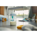 Philips AVENT Babyfles Anti-koliek met siliconenspeen, 260ml, 1 stuk