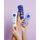 NIVEA Crème mains soin intensif huile d'amande naturelle et beurre de karité, 75 ml
