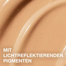 Maybelline New York Foundation Dream Radiant Liquid 30 Sand, 30 ml